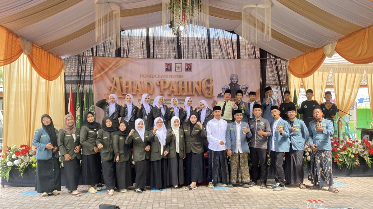 Pengajian Rutin Ahad Pahing di Ranting Sumberbuntung Pererat Silaturahmi Warga Nahdliyin